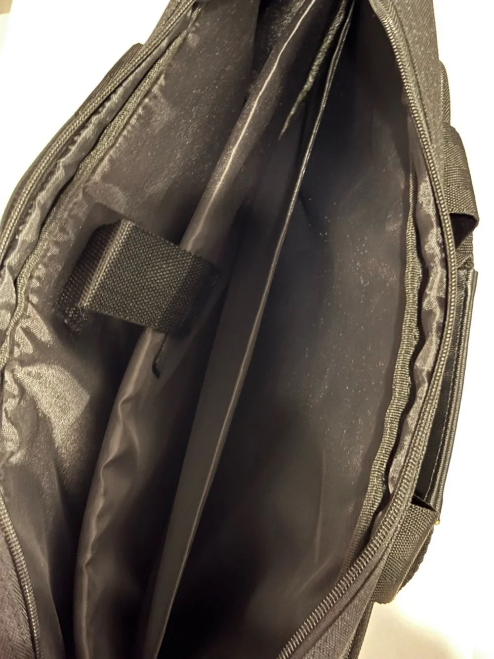 Targus Intellect Carrying Case Bag for 15.6”-16” Notebook, Black